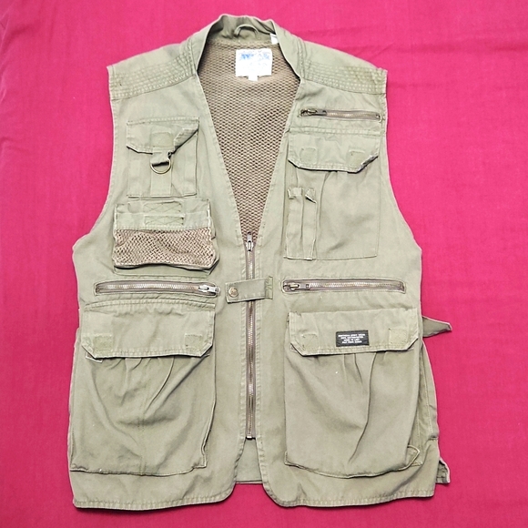 Norther Spirit Wear - Fishing & Hunting Vest - Picture 1 of 4
